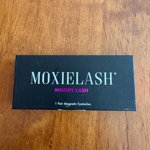 Moxielash Moody Lash. 1 pair of magnetic lashes. New in original box.